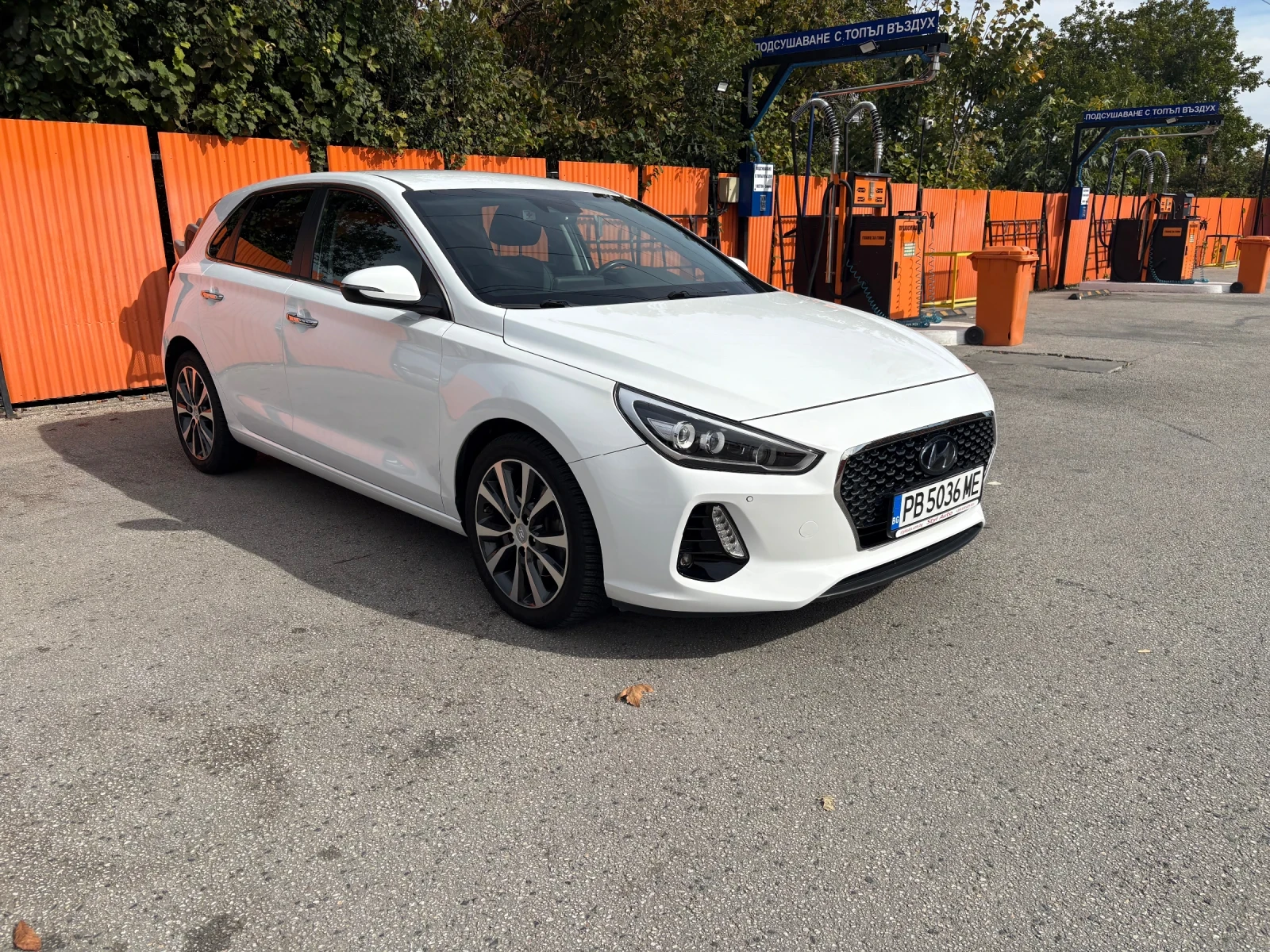 Hyundai I30 Premium , снимка 3 - Автомобили и джипове - 56725917