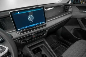 VW Tiguan 2.0T* DISTRONIC* ПОДГРЕВ* КАМЕРА* КРАЙНА ЦЕНА, снимка 15