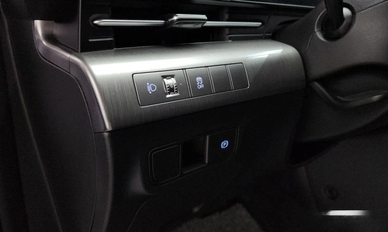 Hyundai Kona Gasoline 1.6 Turbo 2WD Premium, снимка 12 - Автомобили и джипове - 52113549