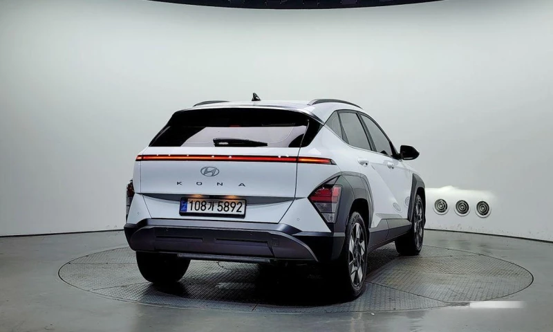 Hyundai Kona Gasoline 1.6 Turbo 2WD Premium, снимка 4 - Автомобили и джипове - 52113549