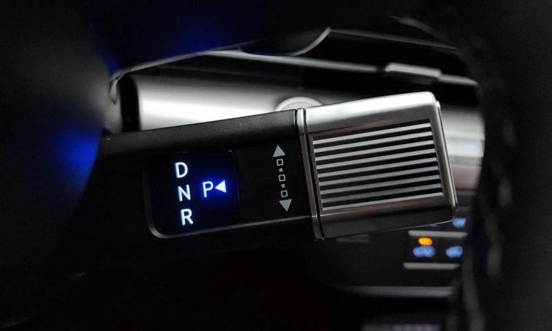 Hyundai Kona Gasoline 1.6 Turbo 2WD Premium, снимка 9 - Автомобили и джипове - 52113549