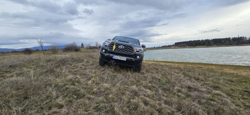 Toyota Tacoma TDR sport , снимка 2 - Автомобили и джипове - 52997074