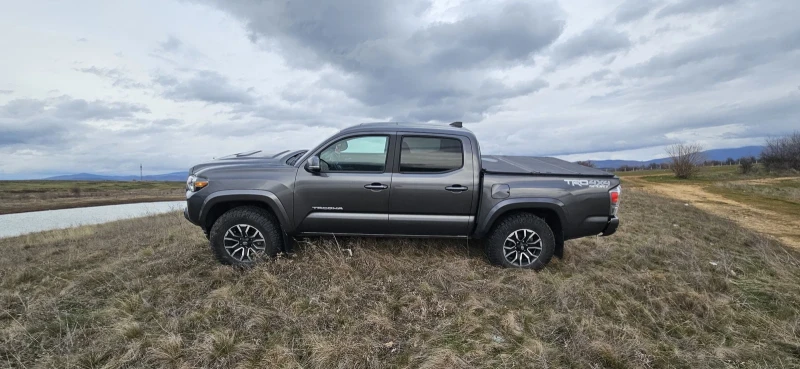 Toyota Tacoma TDR sport 