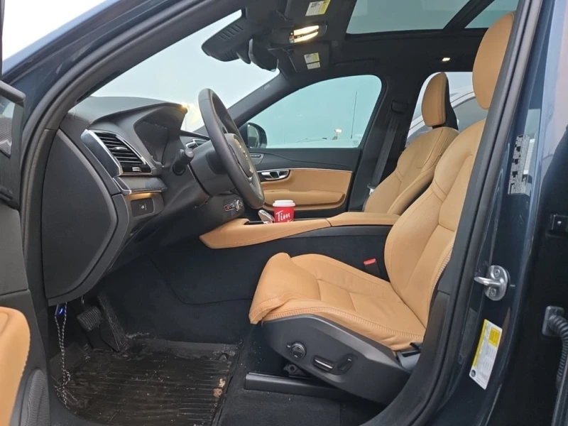 Volvo Xc90 * ULTRA BRIGHT THEME * CARFAX * , снимка 5 - Автомобили и джипове - 53057069