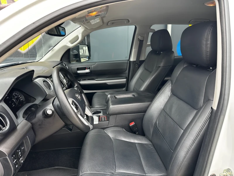 Toyota Tundra 5.7, снимка 11 - Автомобили и джипове - 53453927
