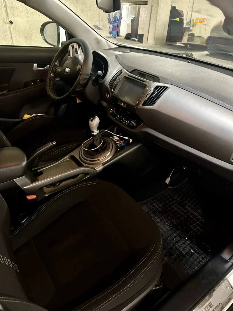 Kia Sportage, снимка 7 - Автомобили и джипове - 53585958