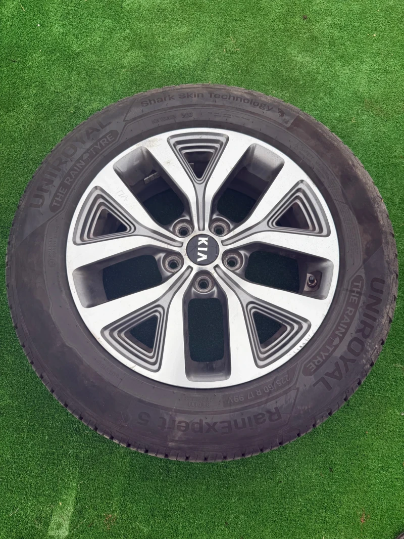 Kia Sportage, снимка 13 - Автомобили и джипове - 53585958