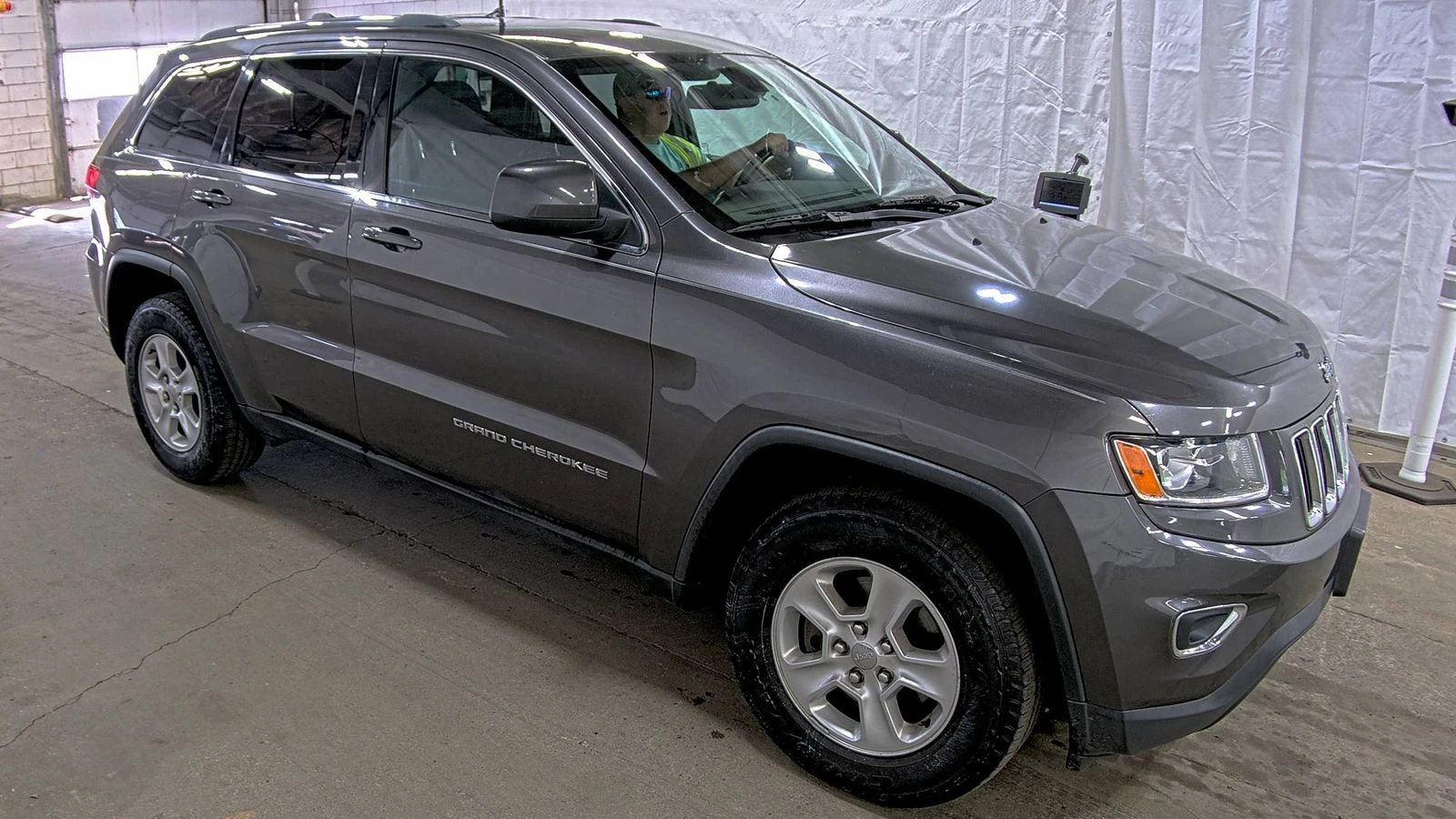 Jeep Grand cherokee Laredo* Keyless* Bluetooth* Камера - изображение 6