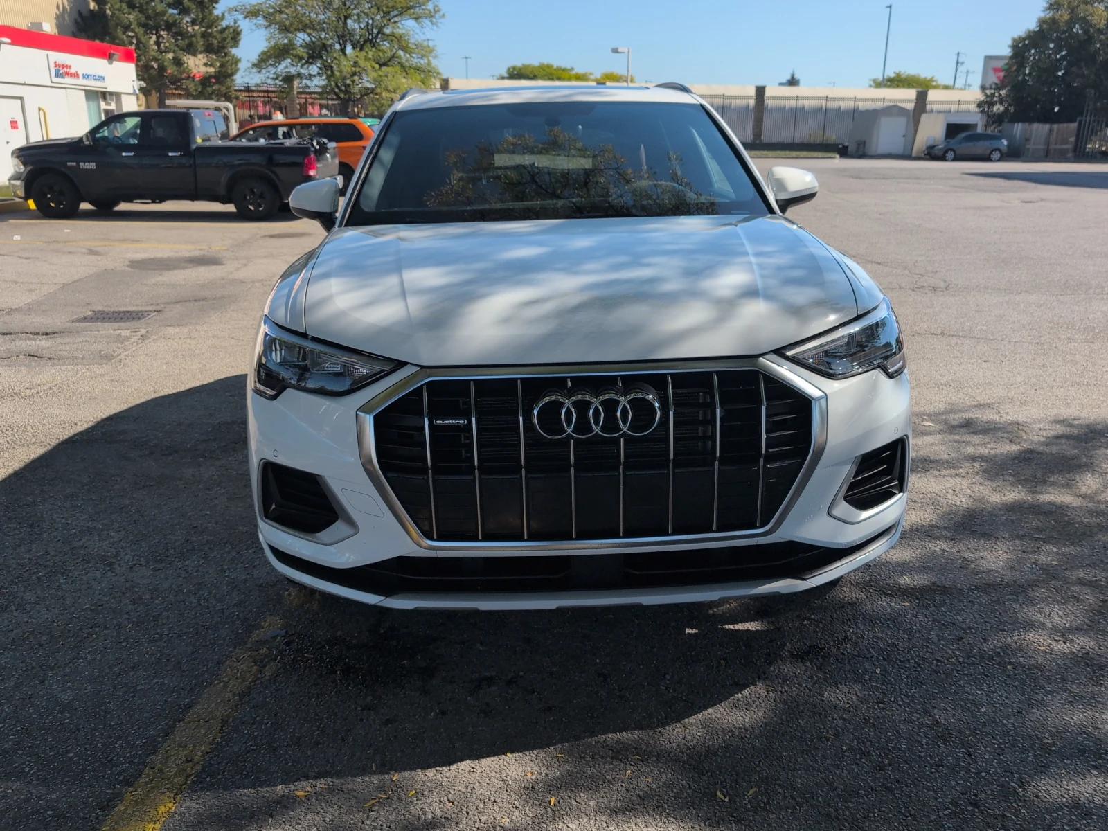Audi Q3 KOMFORT CARFAX * * АВТО КРЕДИТ * *  - изображение 2