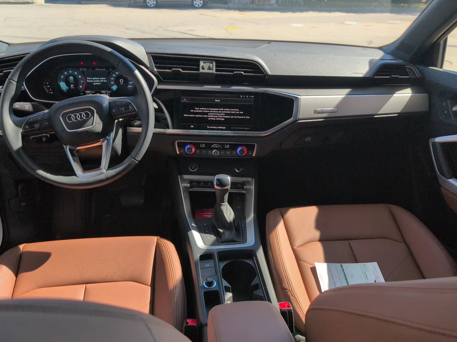 Audi Q3 KOMFORT CARFAX * * АВТО КРЕДИТ * *  - изображение 8