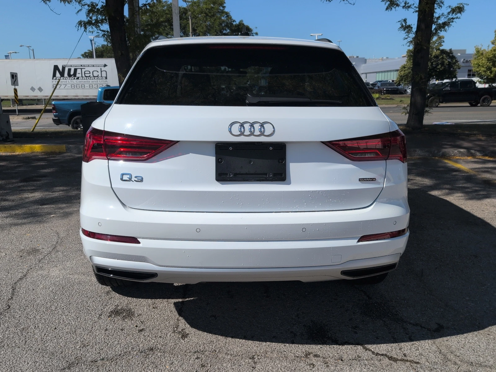 Audi Q3 KOMFORT CARFAX * * АВТО КРЕДИТ * *  - изображение 5