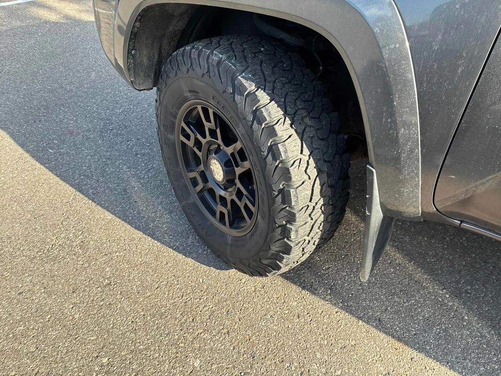 Toyota Tacoma * 4WD Double Cab V6 * CARFAX * БЕЗ ПЪРВОНАЧАЛНА ВН - изображение 7