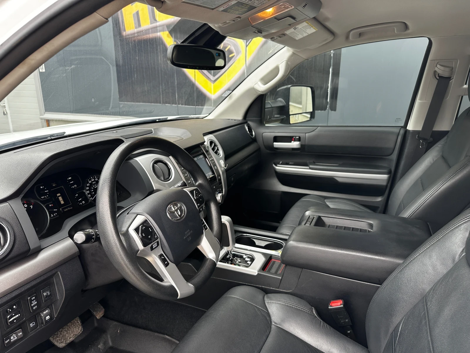 Toyota Tundra 5.7 | Mobile.bg � ����������� 10