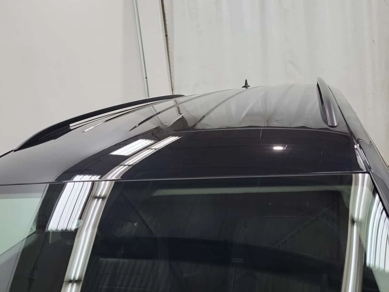VW Tiguan * COMFORTLINE * CARFAX * 2 КЛЮЧА * , снимка 6 - Автомобили и джипове - 54477350