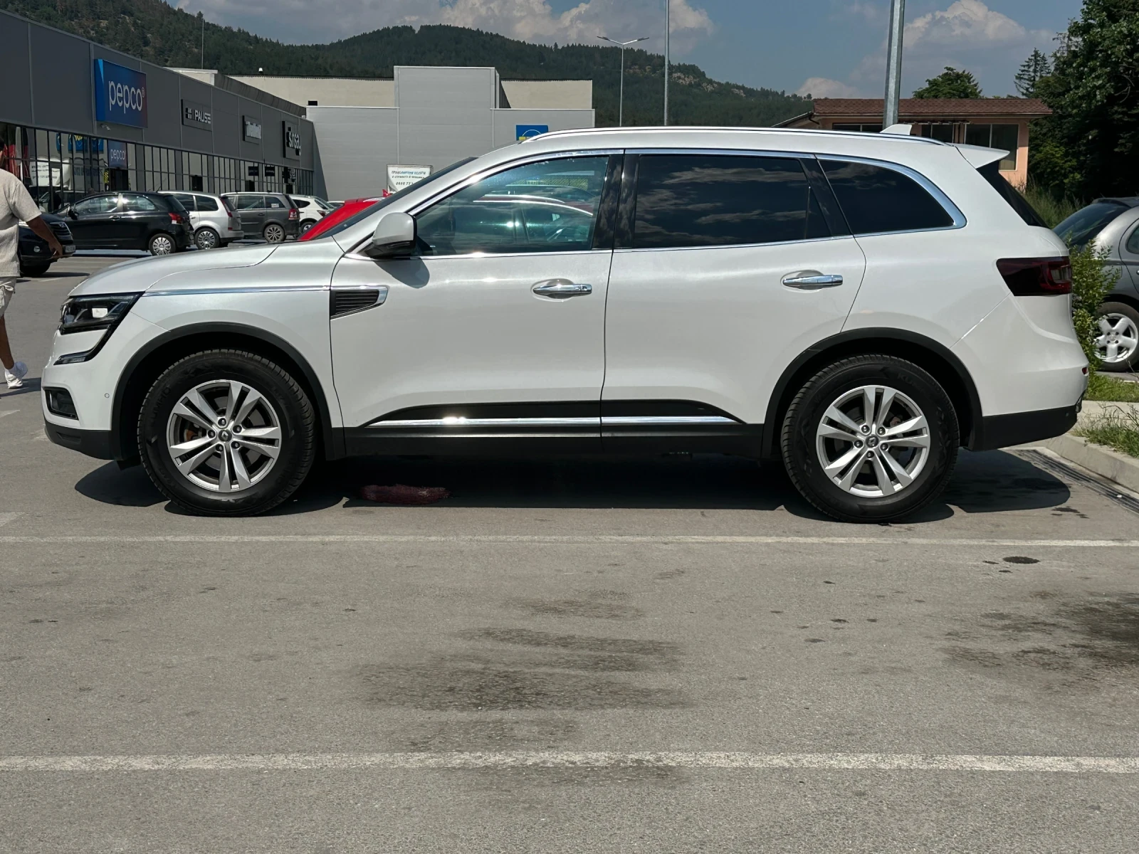 Renault Koleos AWD, снимка 12 - Автомобили и джипове - 55002023