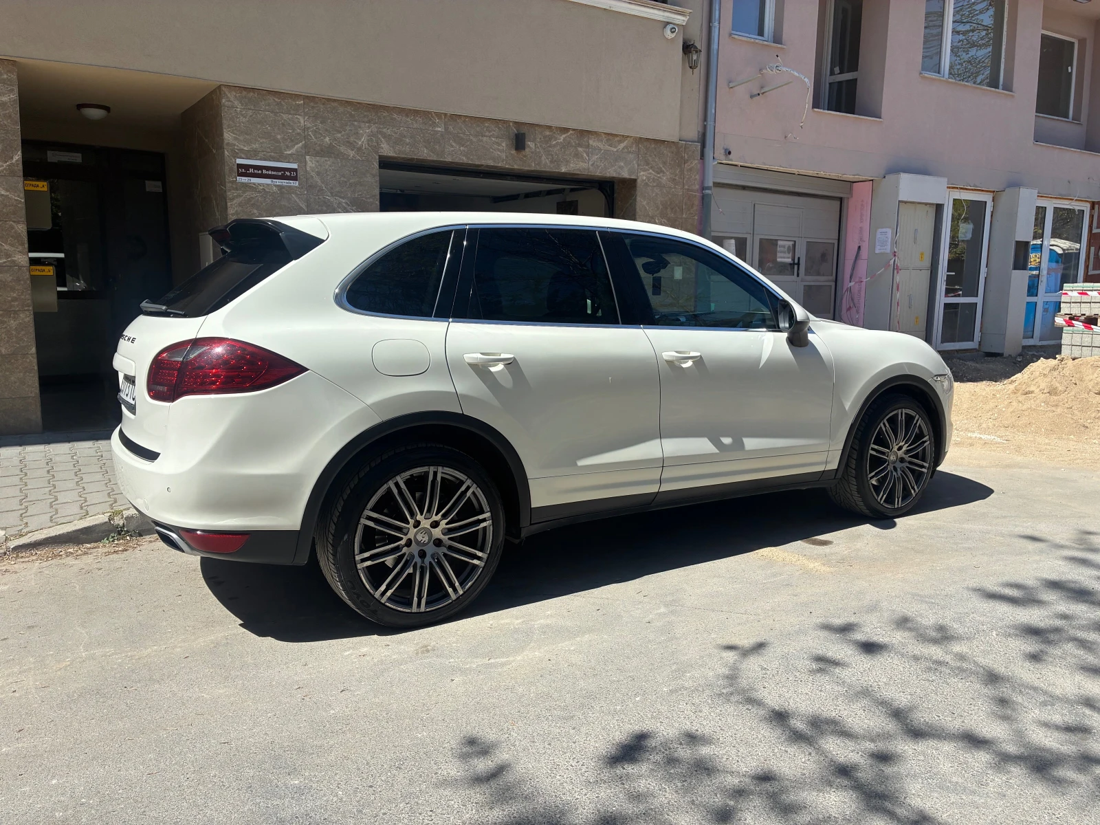 Porsche Cayenne 1 Собственик в БГ, снимка 3 - Автомобили и джипове - 55051952