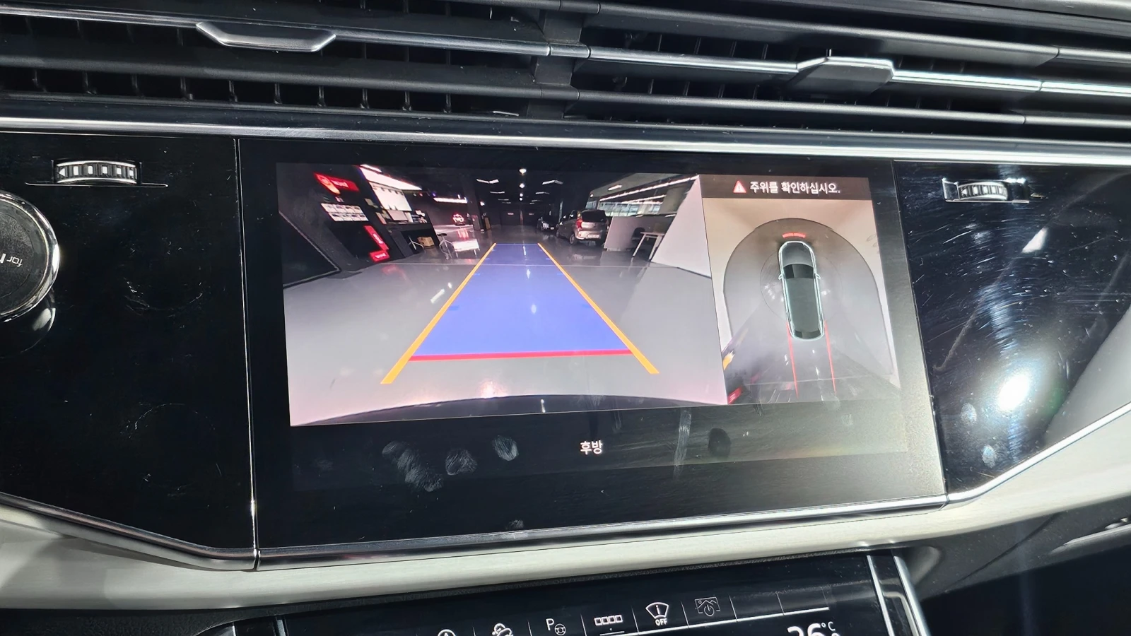 Audi Q8 50* TDI* Quattro* HeadUP* Pano* , снимка 13 - Автомобили и джипове - 55263049