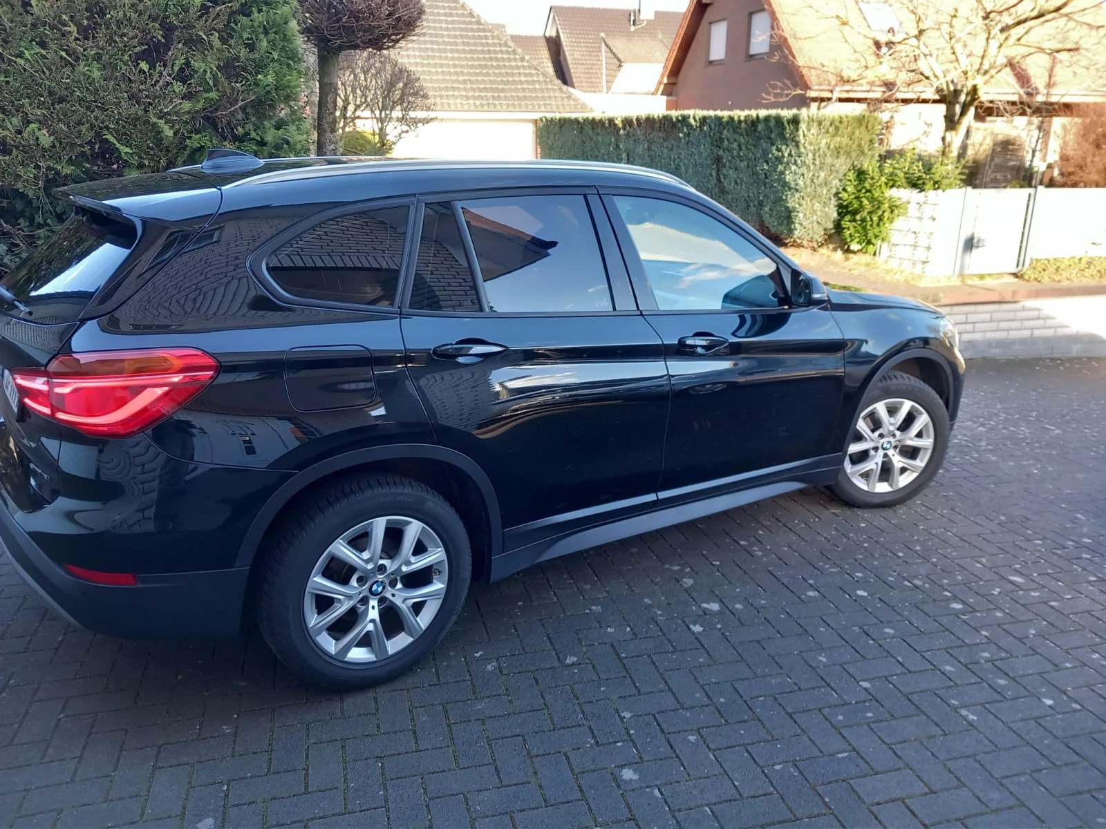 BMW X1 x1 sDrive 18i Advantage, снимка 2 - Автомобили и джипове - 55358176