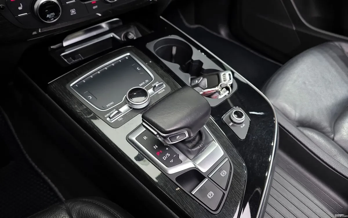 Audi Q7 35 TDI QUATTRO COMFORT, снимка 13 - Автомобили и джипове - 55505900