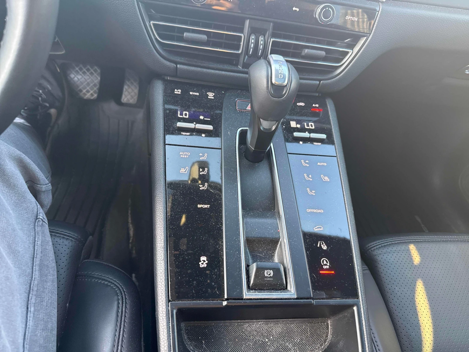 Porsche Macan AWD | CARFAX | АВТОКРЕДИТ БЕЗ ПЪРВОНАЧАЛНА ВНОСКА , снимка 13 - Автомобили и джипове - 55875689