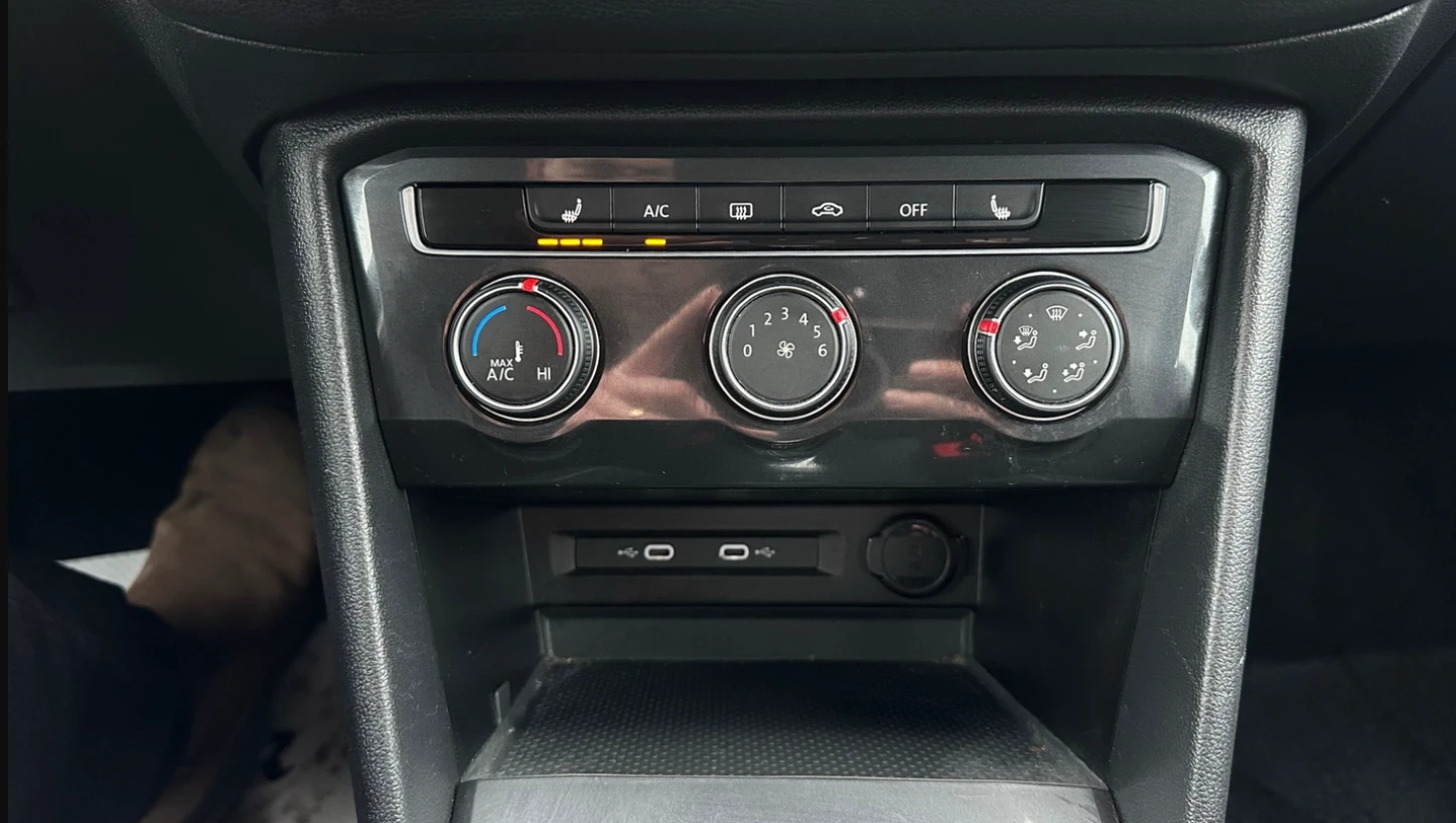 VW Tiguan S* 4MOTION* КАМЕРА* м.Точки* Virtual* Подгрев, снимка 14 - Автомобили и джипове - 55990521