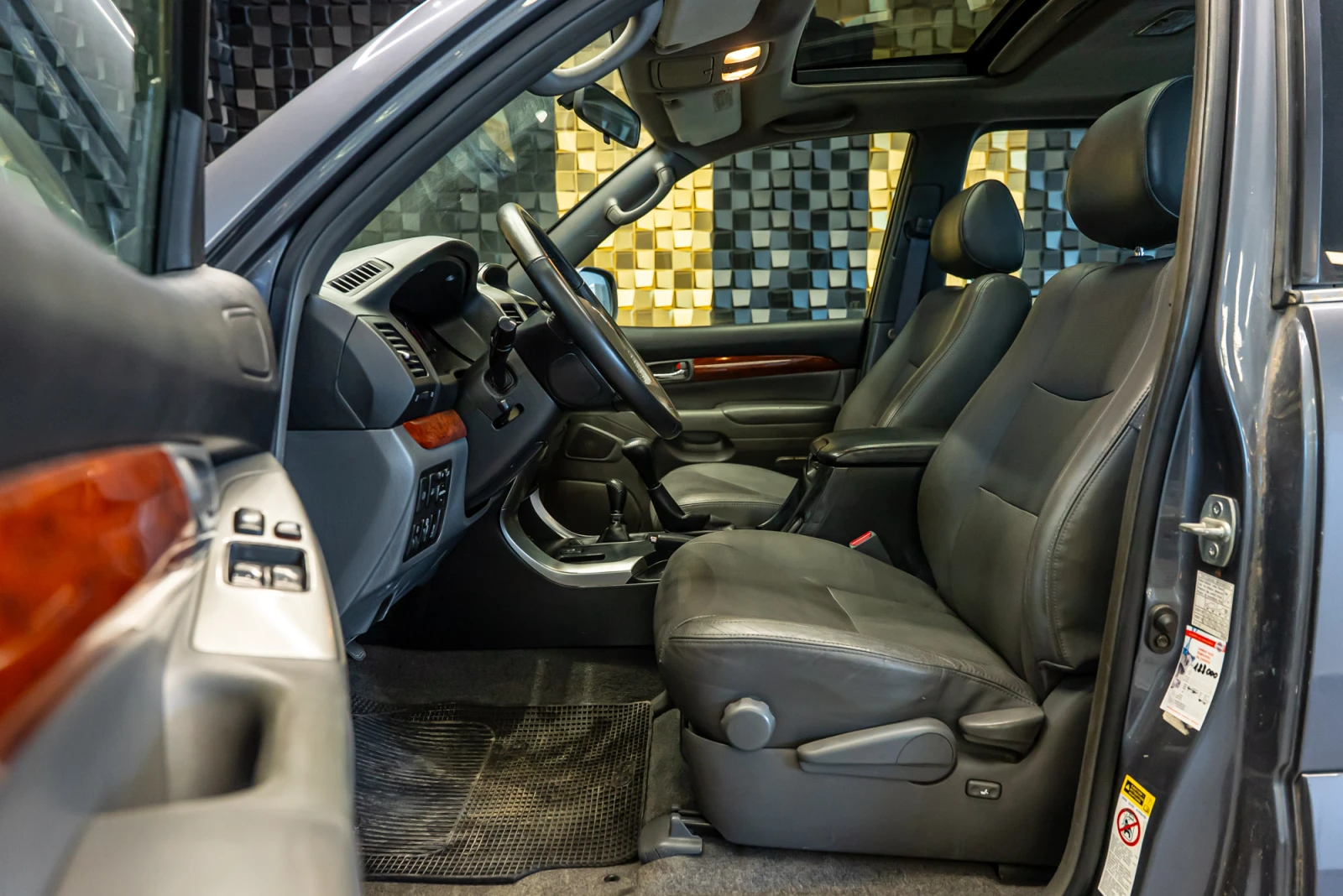 Toyota Land cruiser 120 D4D, снимка 9 - Автомобили и джипове - 56017046