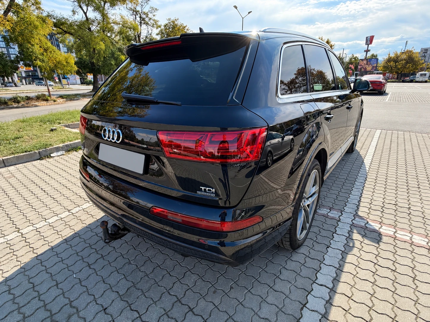 Audi Q7 Q7 S line 7-местен, снимка 4 - Автомобили и джипове - 56603054
