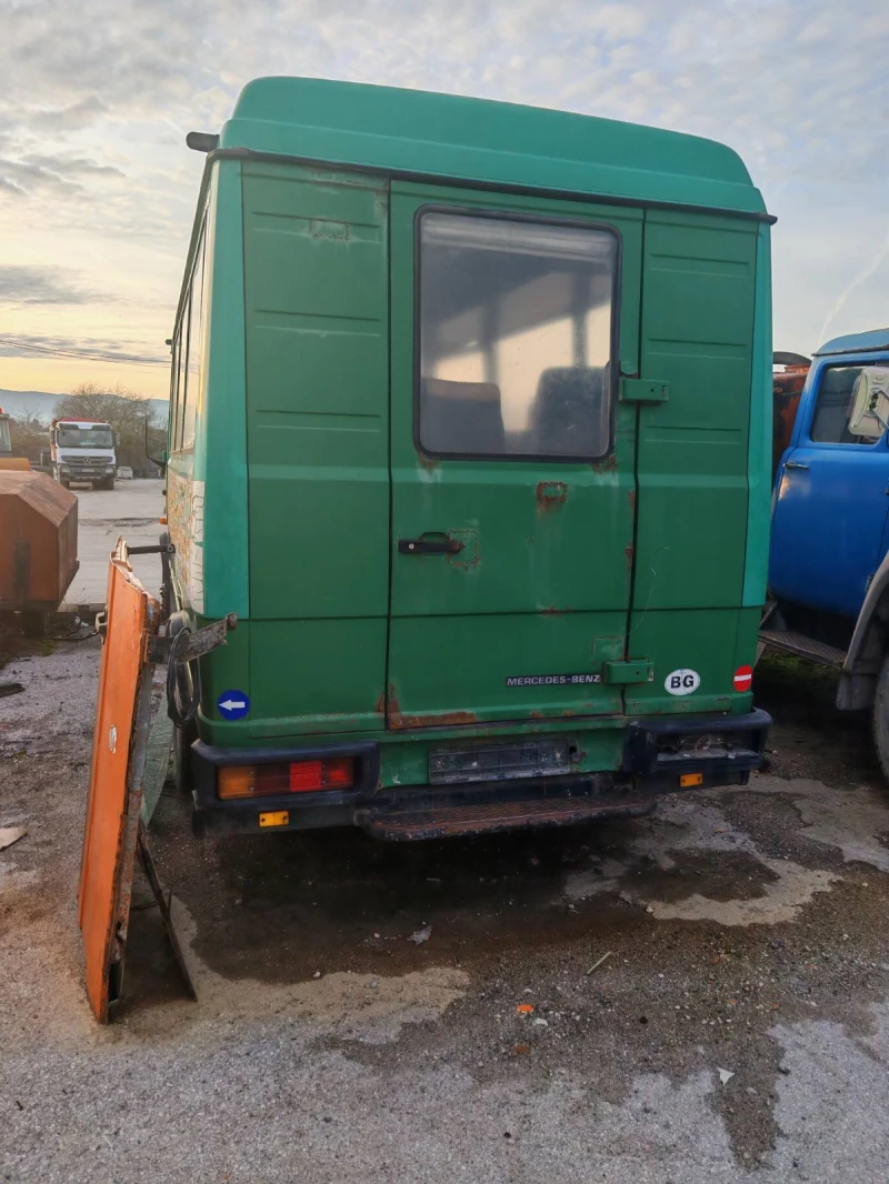 Mercedes-Benz 711, снимка 2 - Бусове и автобуси - 52815404