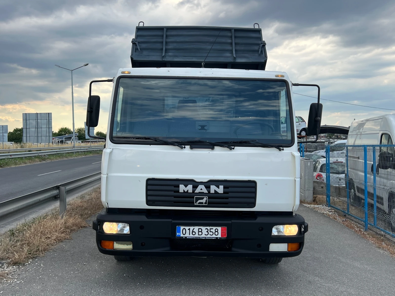 Man 8.150 ЛИЗИНГ-САМОСВАЛ-ТОП, снимка 2 - Камиони - 55071836