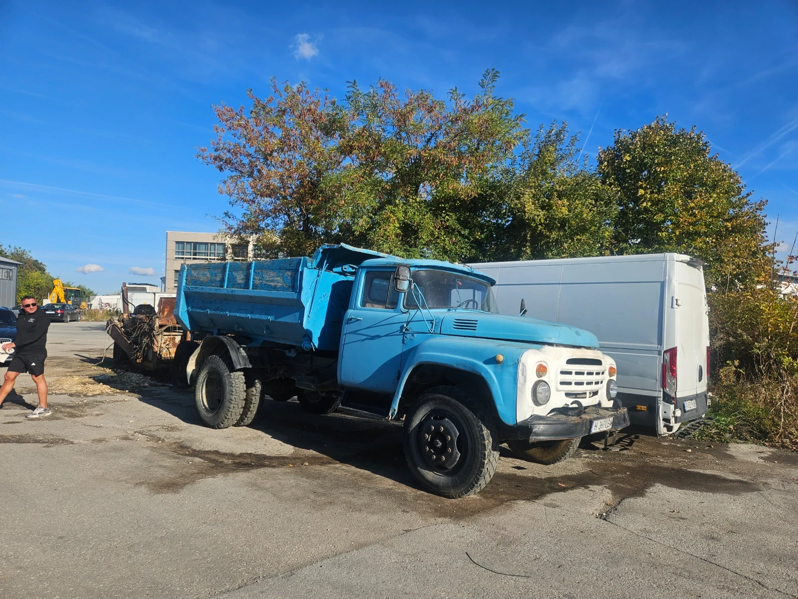 Zil 555 Самосвал газ-бензин, снимка 4 - Камиони - 56299812