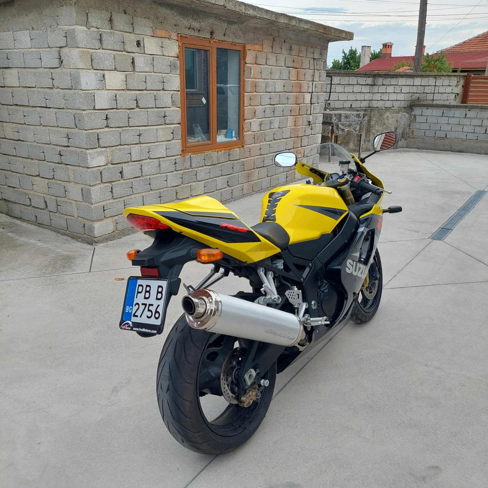 Suzuki Gsxr GSXR 750 - изображение 4