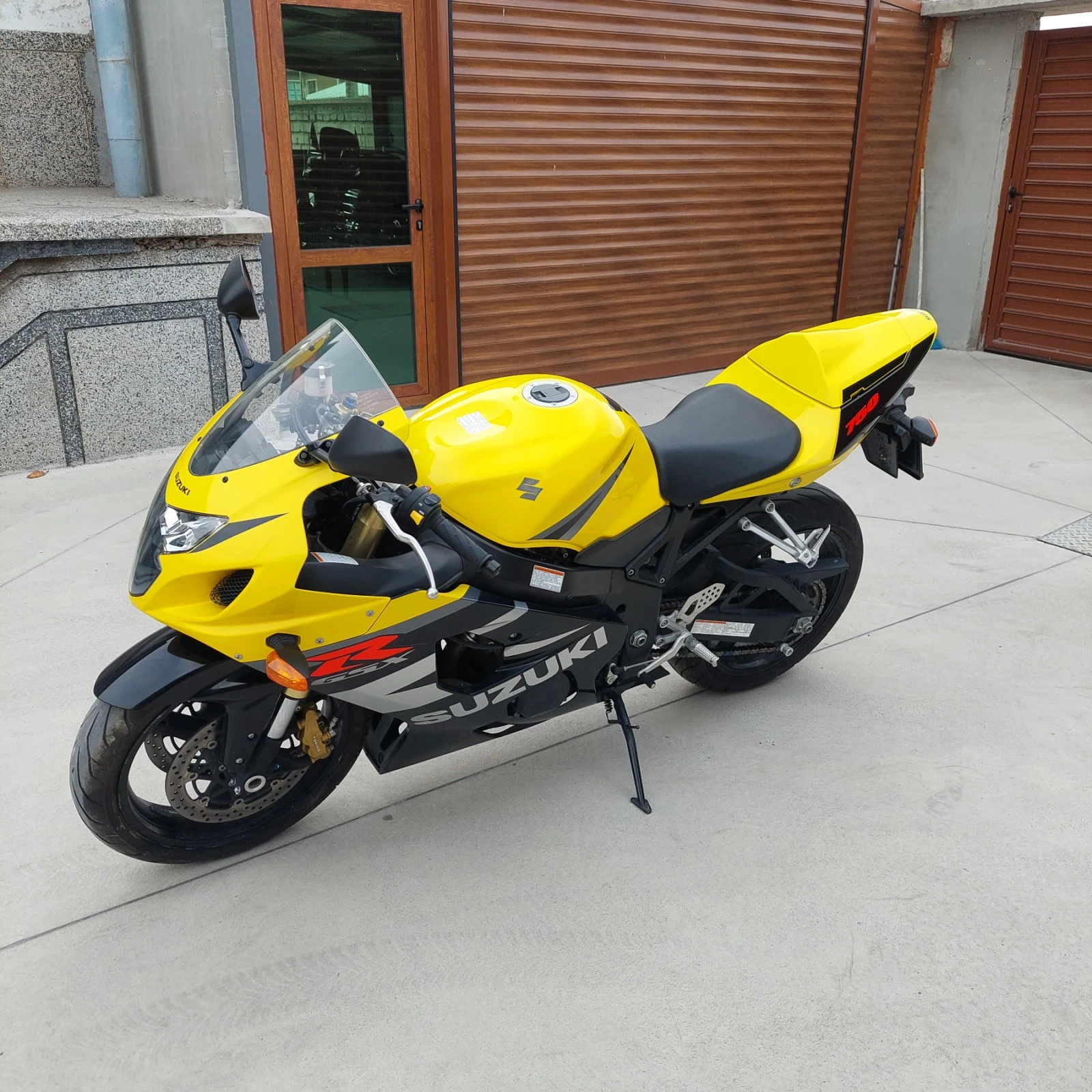 Suzuki Gsxr GSXR 750 - изображение 8