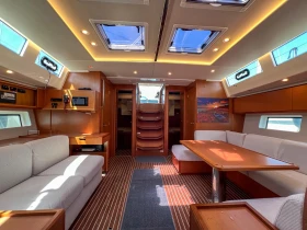 Ветроходна лодка Bavaria C57, снимка 7