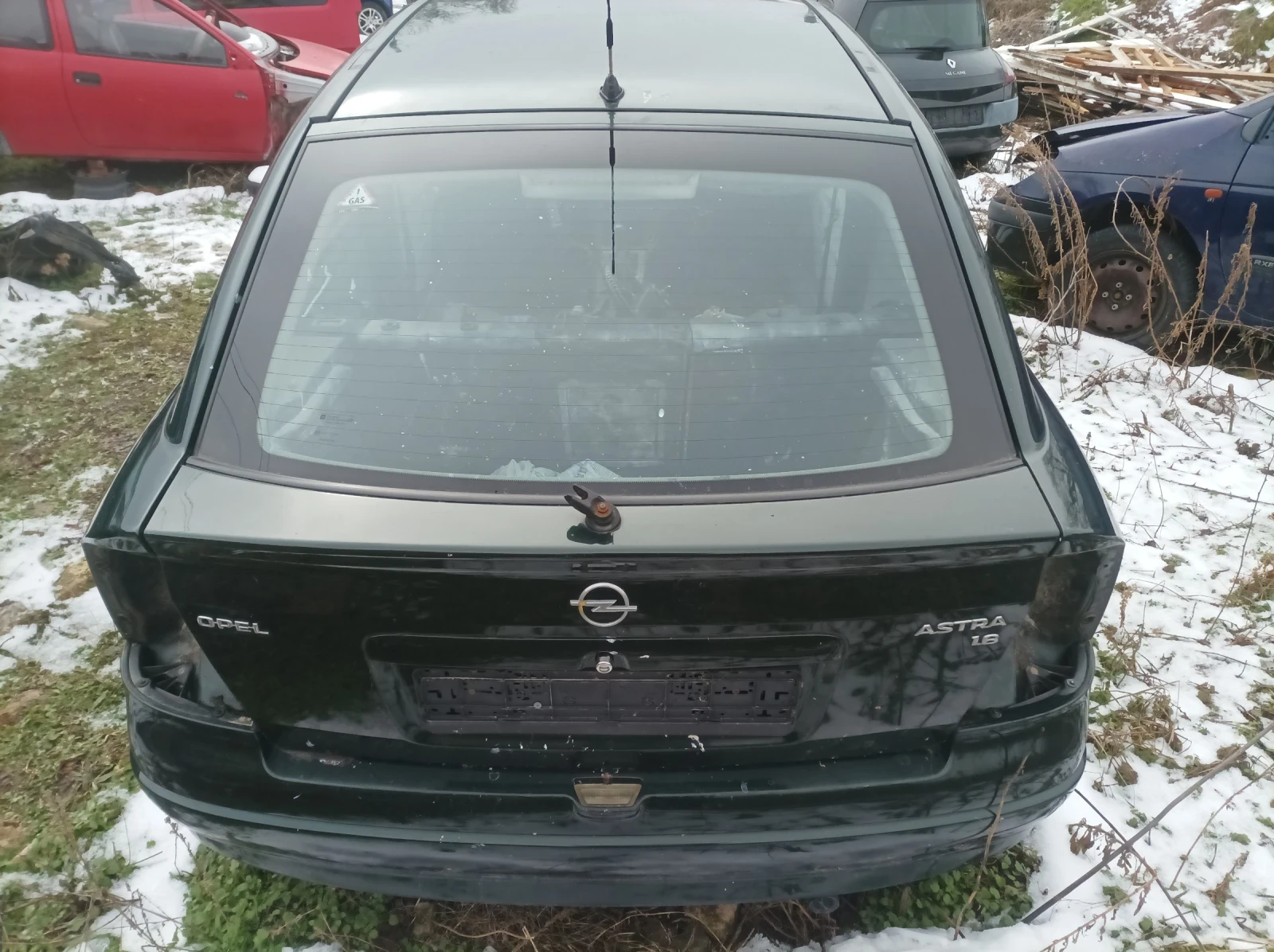 ����� ����� �� ���� ����� � ������. 98 ���. �����. | Mobile.bg � ����������� 3