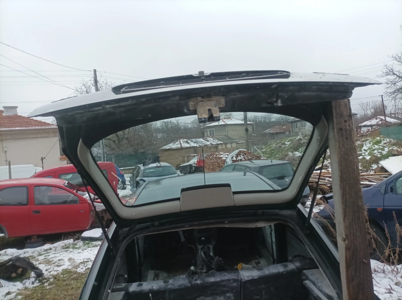 ����� ����� �� ���� ����� � ������. 98 ���. �����. | Mobile.bg � ����������� 6