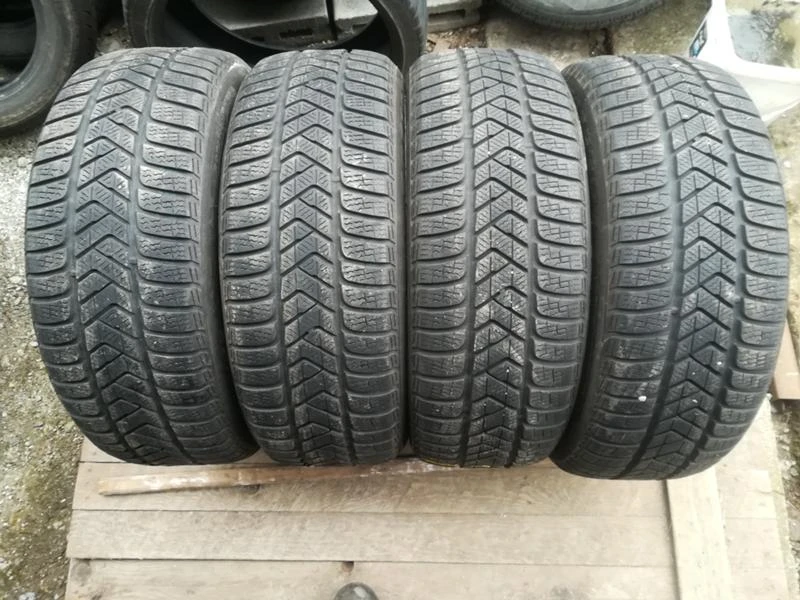 Гуми Зимни 225/55R17, снимка 7 - Гуми и джанти - 20430856