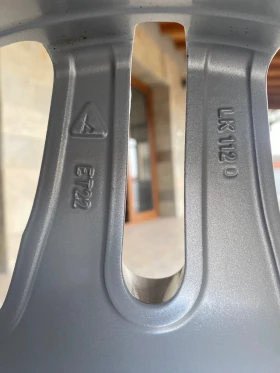 ���� � ������ 205/60R16 �� Audi A4 | Mobile.bg � ����� ������ 8