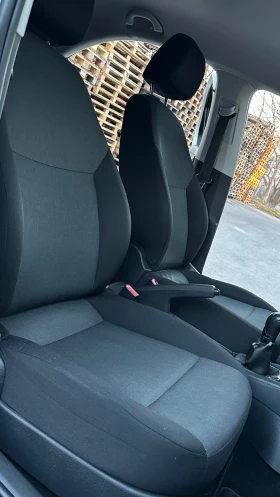 Skoda Rapid 1.2 TSI 75 кс , снимка 10