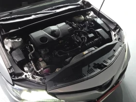 Toyota Camry 2.5 XLE HYBRID, снимка 6