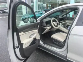 Denza N7 91.3 kWh Intelligent driving double laser HONOR ve, снимка 4