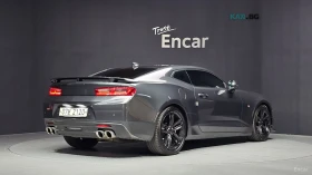 Chevrolet Camaro 6.2 / SS / ZL1 PKG / ОБДУХ / HUD / ПОДГРЕВИ, снимка 2