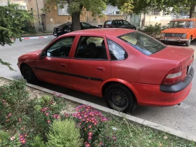 Opel Vectra 1, 6 ГАЗ-БЕНЗИН, снимка 4