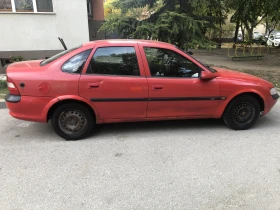 Opel Vectra 1, 6 ГАЗ-БЕНЗИН, снимка 2