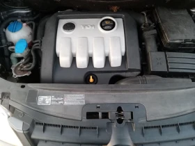 VW Touran 1.9 TDI 105kc. - 5599 лв. - 68394431 15