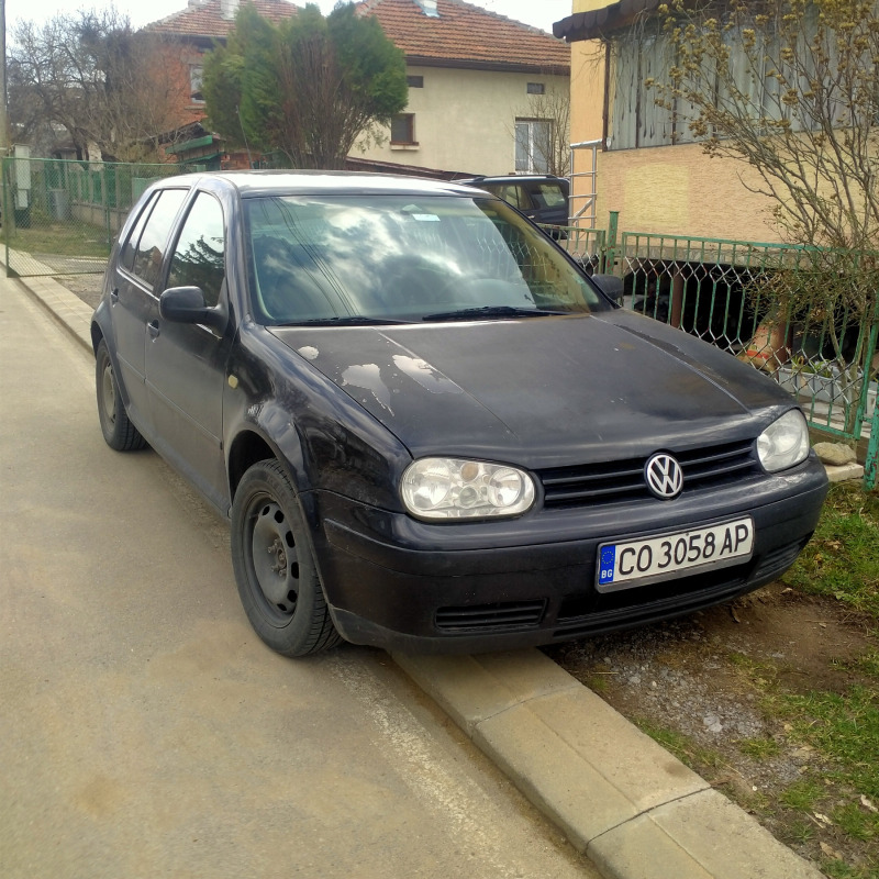 VW Golf 1.6 газ, , снимка 1 - Автомобили и джипове - 44615185