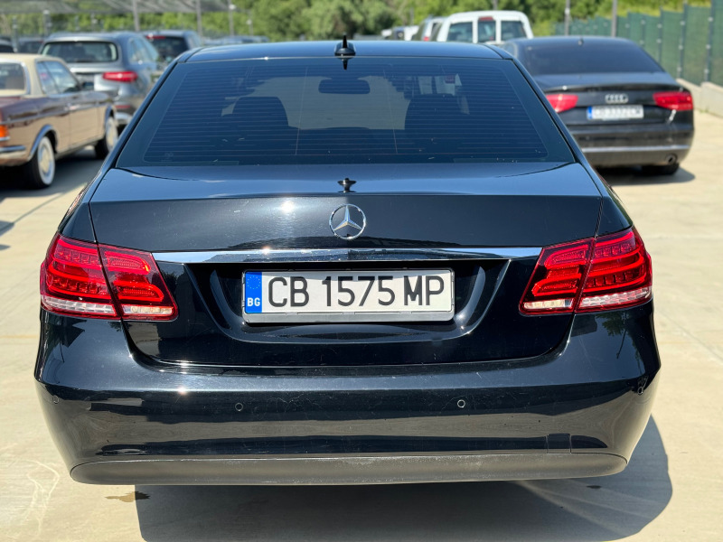 Mercedes-Benz E 220 ТОП СЪСТОЯНИЕ, снимка 4 - Автомобили и джипове - 46052073