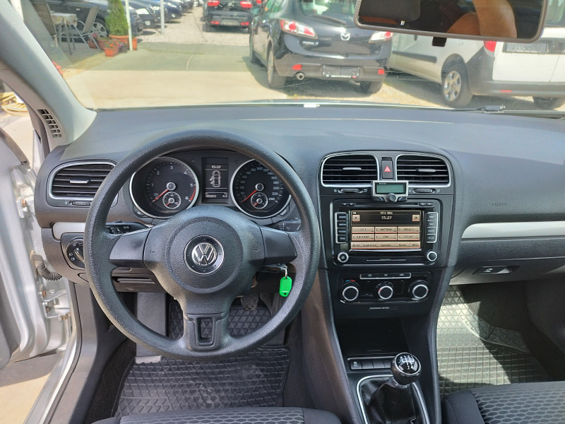 VW Golf 1.6tdi, снимка 11 - Автомобили и джипове - 46295366