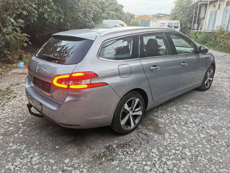 Peugeot 308 1.6 Hdi, 120к.с, ALLURE, снимка 8 - Автомобили и джипове - 46710743