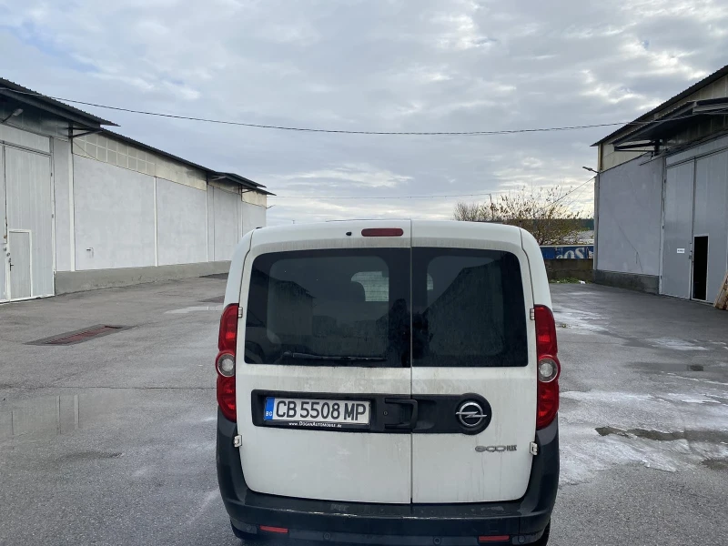 Opel Combo, снимка 3 - Автомобили и джипове - 48379432