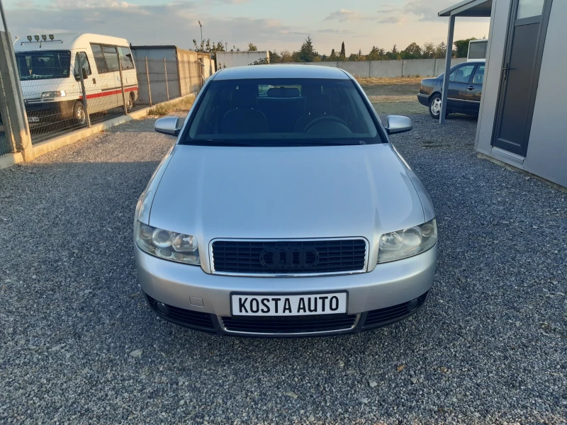 Audi A4 КАТО НОВ, снимка 10 - Автомобили и джипове - 49744735